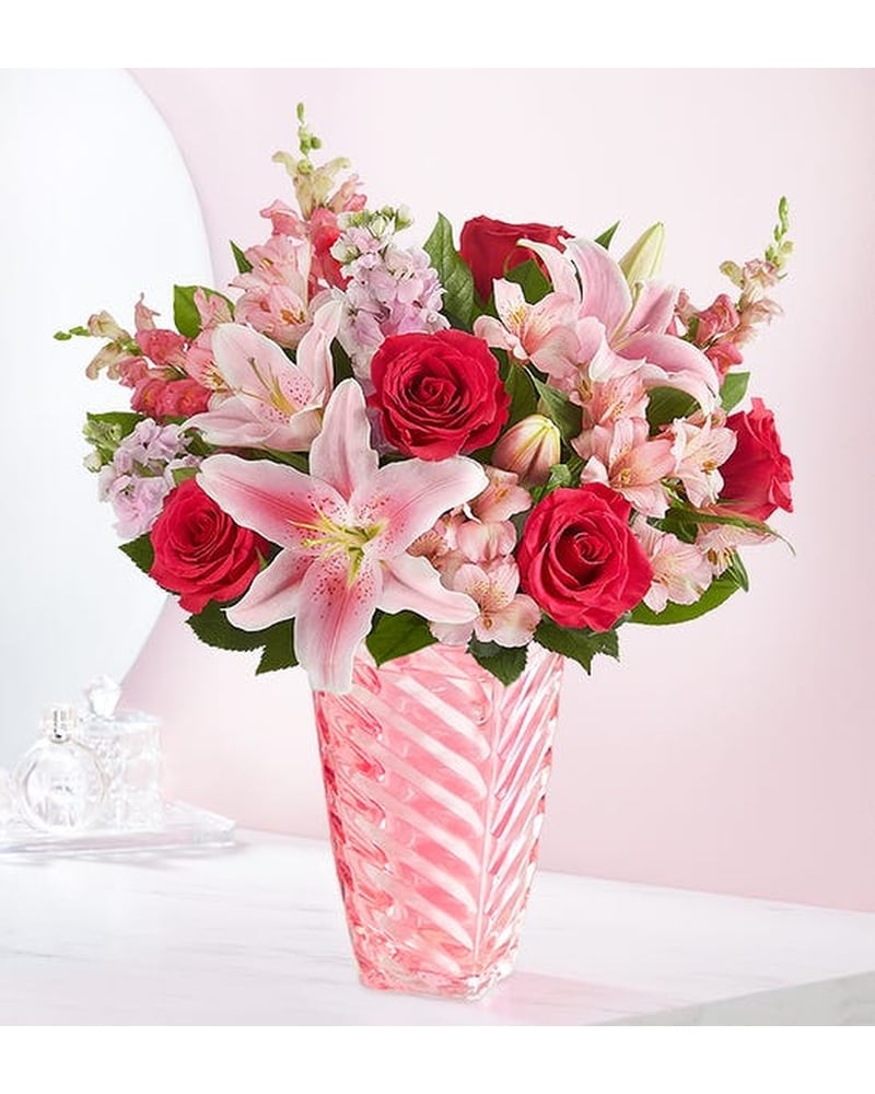 1-800-FLOWERS Mother's Embrace in Herndon VA - Bundle of Roses
