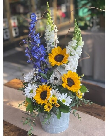 Gwenivere Flower Arrangement