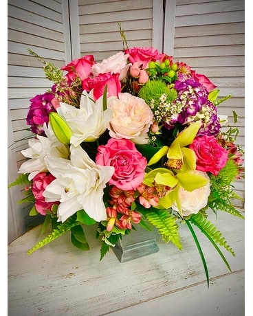 Norma Jean Flower Arrangement