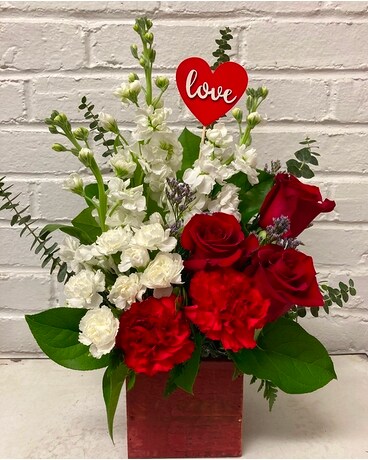 Valentine Sparkle Flower Arrangement