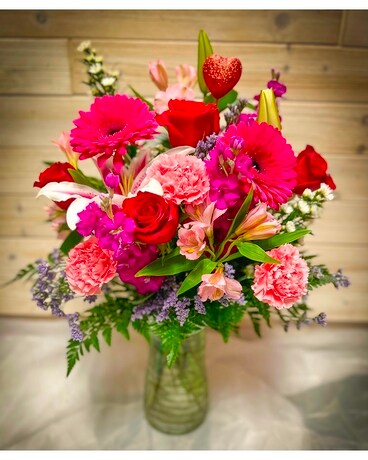 Romantic Garden Flower Arrangement