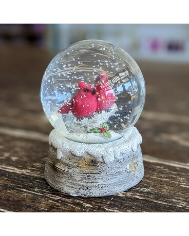 Cardinal Snow Globe ow23x041 Gifts