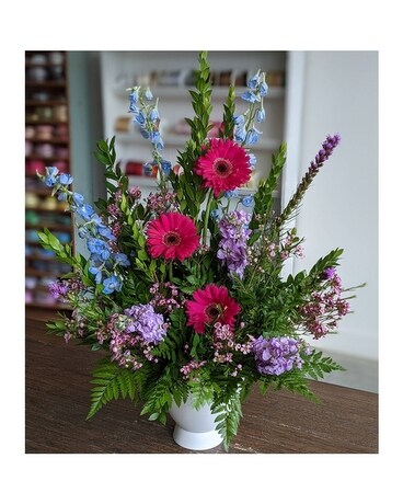 Garden Tribute owfnar040 Funeral Arrangement