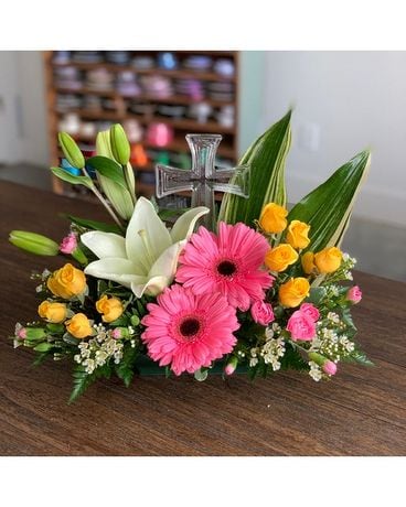 Precious Petals TEV57-1a Sympathy Arrangement
