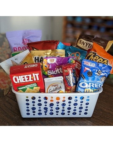 Pass the Snacks! Gift Basket