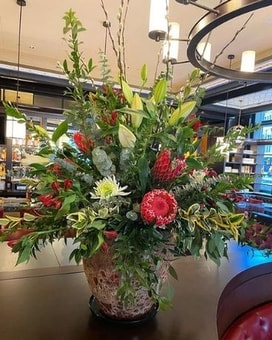 Protea magnifica Flower Arrangement