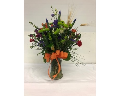 Vase 3 Flower Arrangement