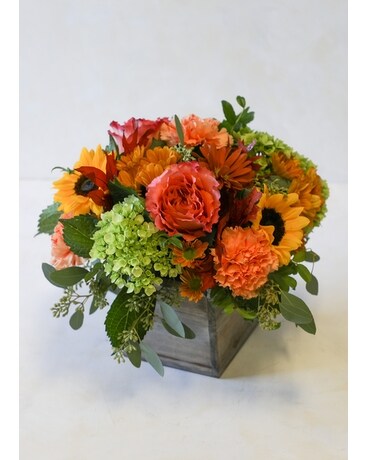 Fall Farmhouse Flower Arrangement