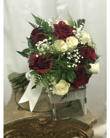 I Do by RFS Flower Arrangement