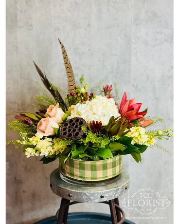 Gingham Green Centerpeice Flower Arrangement