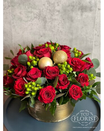Rose Parade Flower Arrangement
