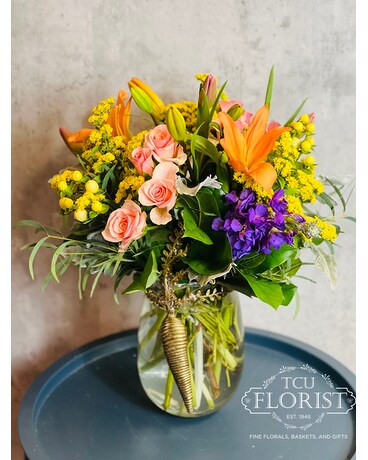 Gilded Carrot Flower Arrangement