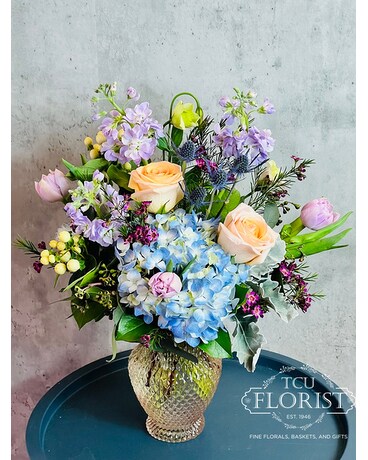 Pastel Mother's Day Mix Flower Arrangement
