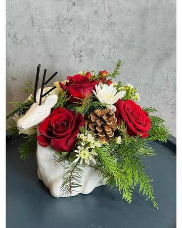 Blitzen Flower Arrangement
