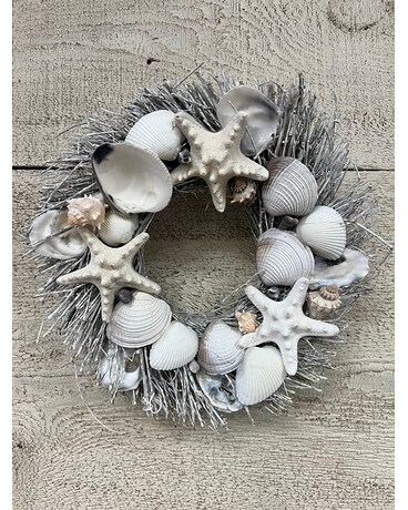 White Sea Shell Wreath Gifts