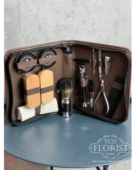 On The Go Grooming & Show Shine Kit Gifts