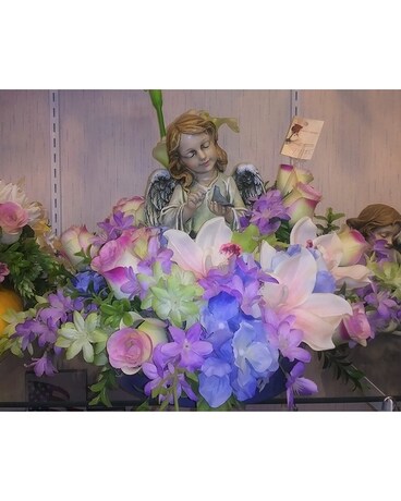 angel statue arrangement 1 Flower Arrangement