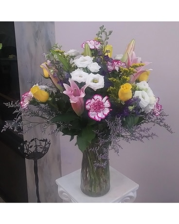 medium mixed vase arrangement Flower Arrangement