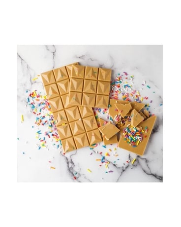 Cocoa Dolce Birthday Cake Bar Gifts