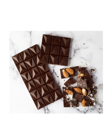 Cocoa Dolce Almond & Sea Salt Bar Gifts