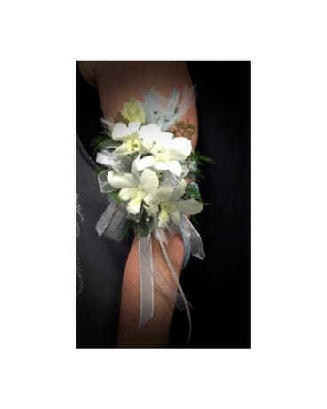 AC-1 Orchid Arm Corsage Corsage