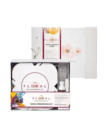 Floral Preservation & Album Flower Arrangement