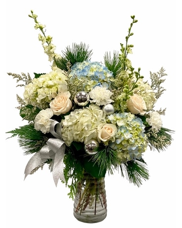 White Oak’s Winter Wonderland Flower Arrangement