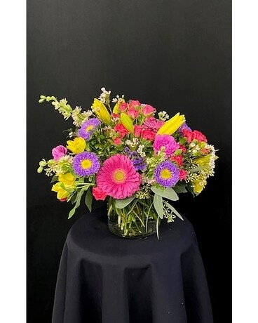 Custom Creation 154 Flower Arrangement