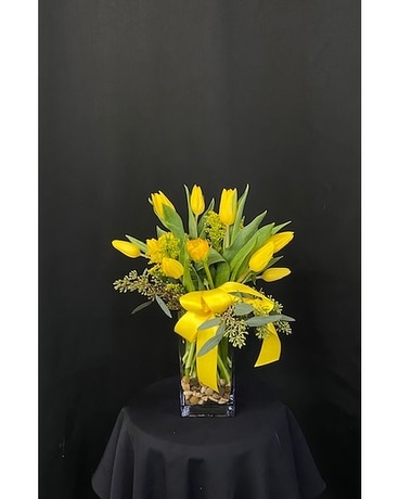 Custom Creation 166 Flower Arrangement