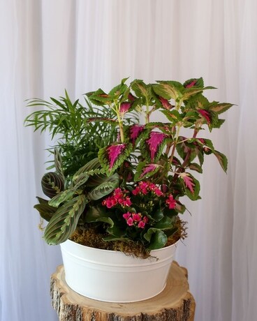 Pretty In Pink Flower Arrangement