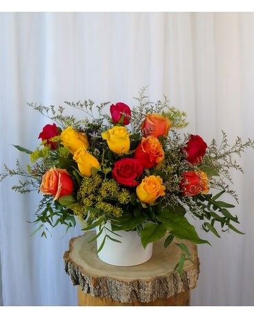 Summer Divine Dozen Flower Arrangement