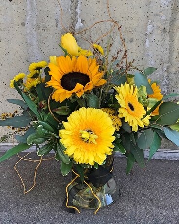 Theta Love Flower Arrangement