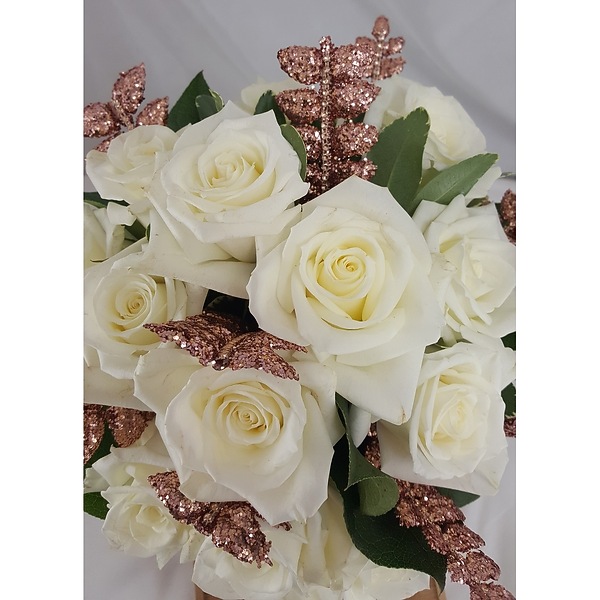 Rose Gold & Roe Bouquet in Crown Point IN - Debbie's Designs
