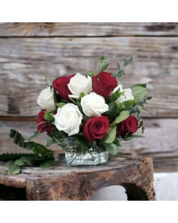 Amour Flower Arrangement