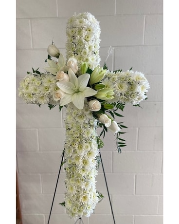 White Cross $300.00 Sympathy Arrangement