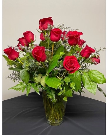 2 Dozen Roses- Any Color Flower Arrangement