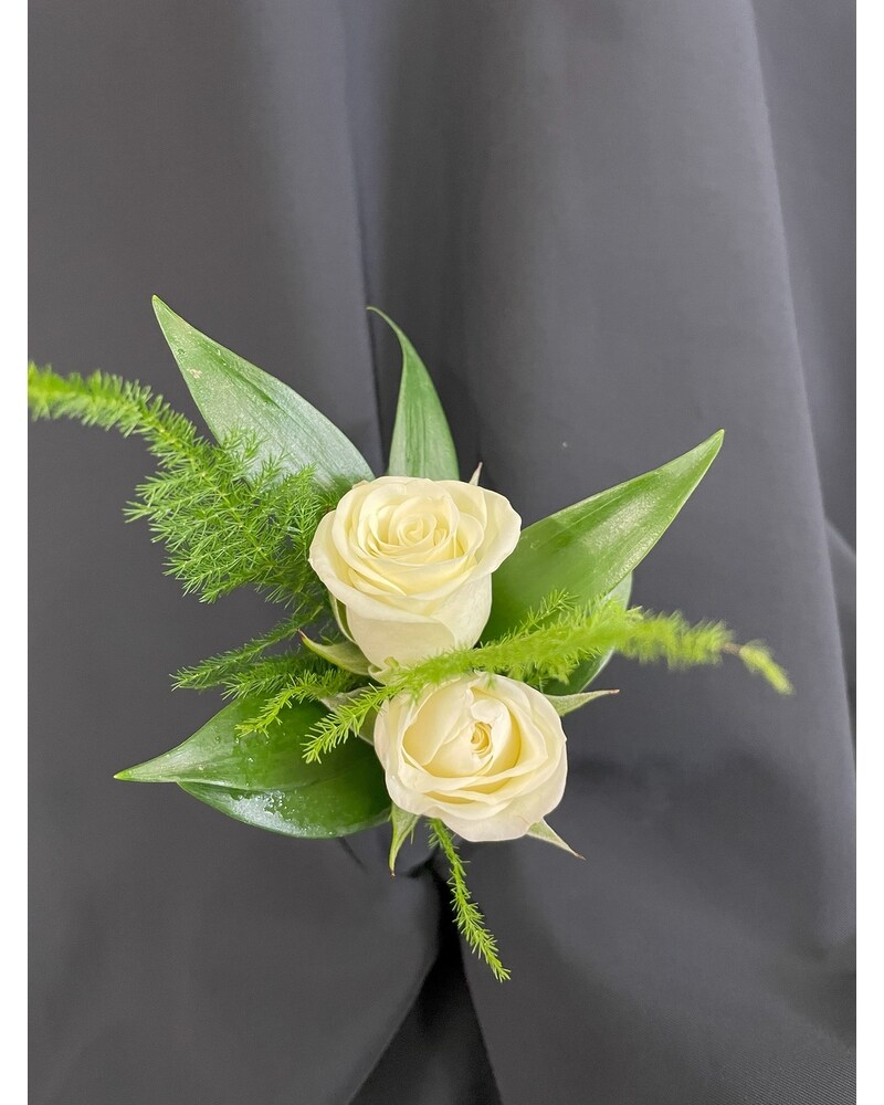 Corsages, Boutonnieres, & Handheld Bouquets Delivery Eau