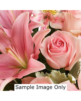 PINKS DESIGNER'S CHOICE Flower Arrangement