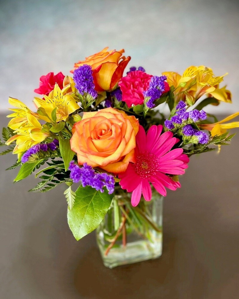 Va Va Bloom Flower Arrangement