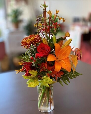 Rustic Beauty Flower Arrangement
