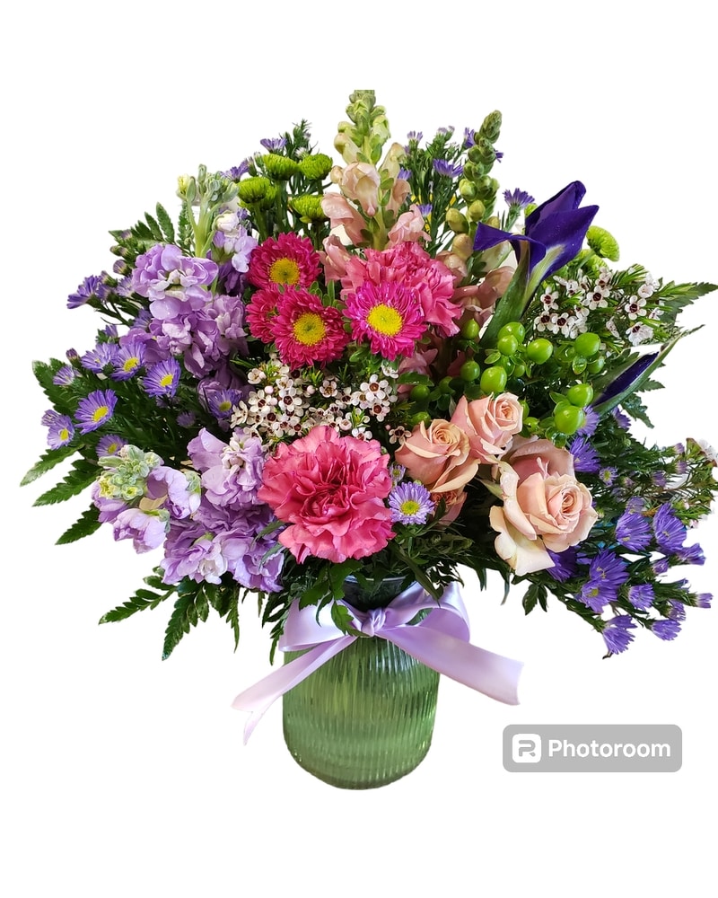 Send Mother's Day Flowers in Jackson, NJ | April Showers