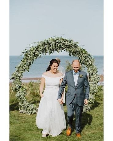 Wedding Ceremony Flower Arrangement