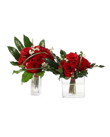 Modern Edge Flower Arrangement