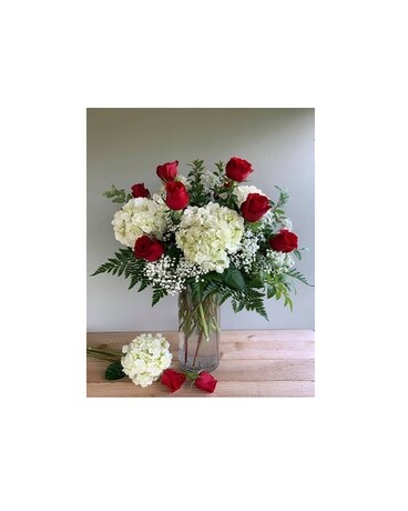 Hydrangeas and Red Roses Flower Arrangement