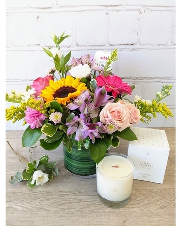 Cheers, Sunshine! + Simply Curated Candle Flower Arrangement