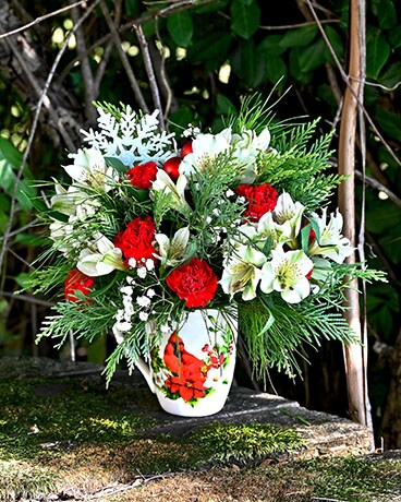 Frosted Cardinal Mug Flower Arrangement