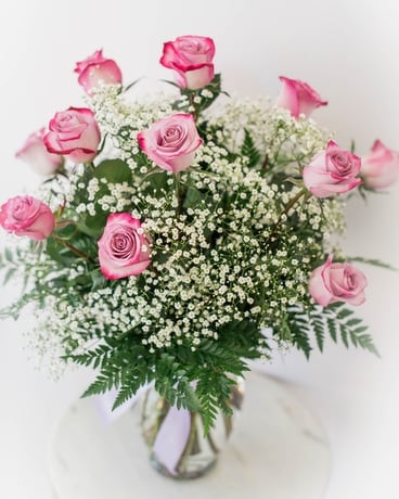 Classic Lavender Dozen Roses Flower Arrangement