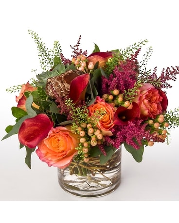 Season's Breeze Flower Arrangement