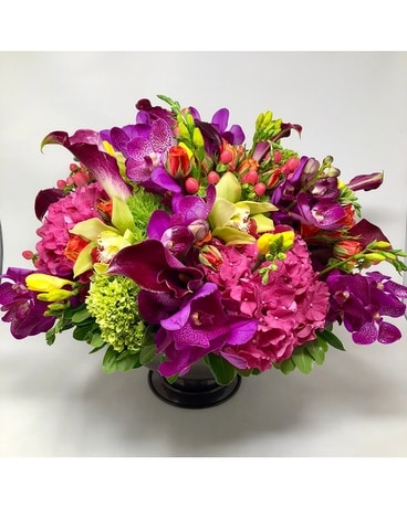 Bright Horizons Flower Arrangement
