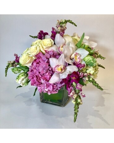 Take a Bow Flower Arrangement